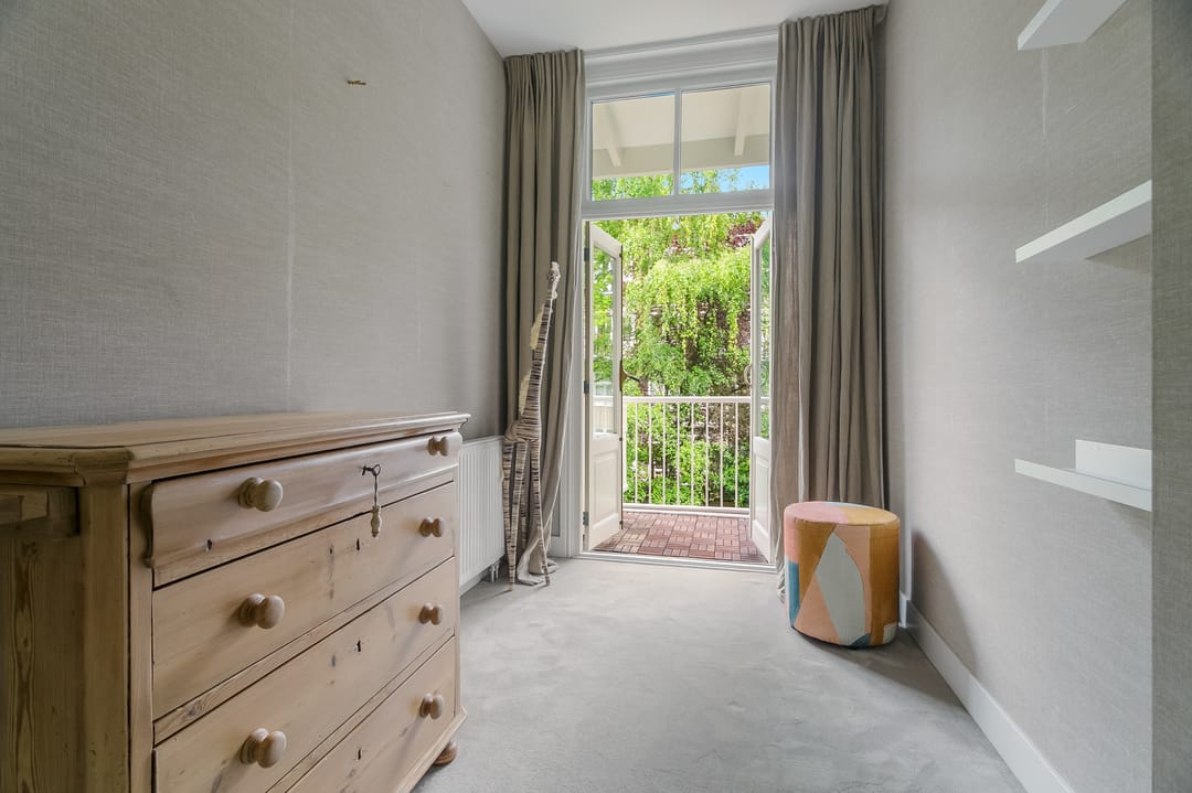 Foto 38 van Middenweg 135-H