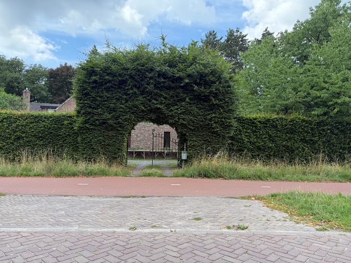 Photo 2 of Beukenlaan 2