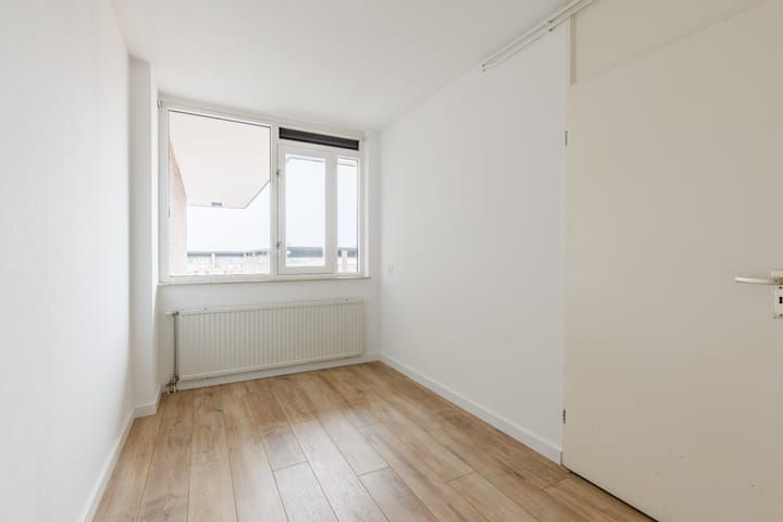 Foto 10 van Helfrichstraat 43