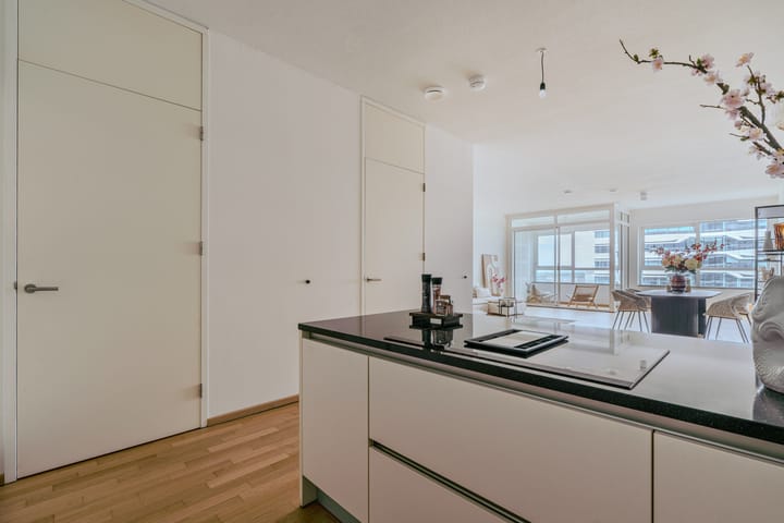 Photo 9 of Gustav Mahlerlaan 212