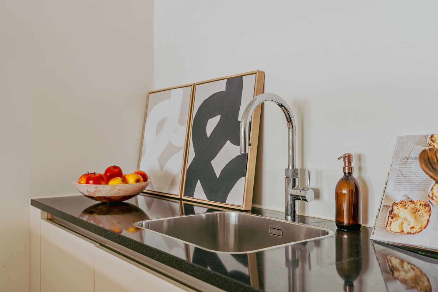 Photo 10 of Gustav Mahlerlaan 212