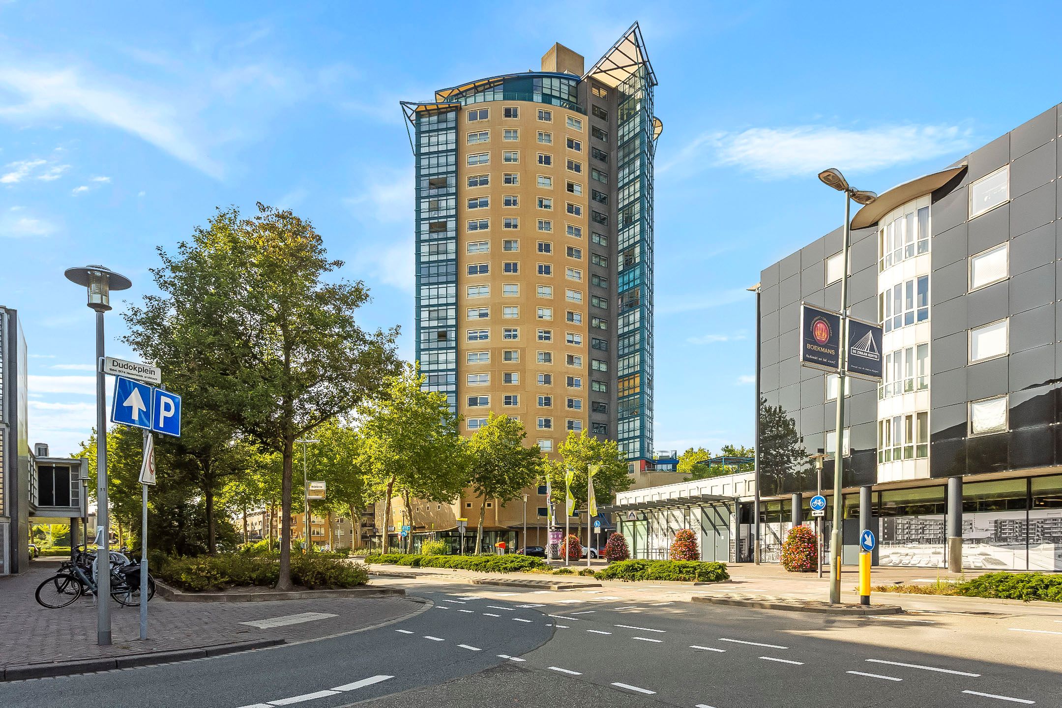 Foto 27 van Van Eesterenplein 287