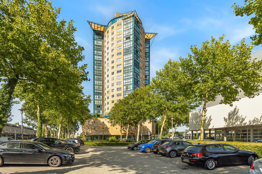 Foto 26 van Van Eesterenplein 287