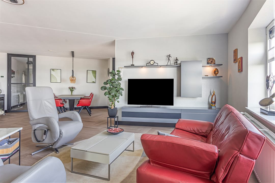 Foto 2 van Van Eesterenplein 287