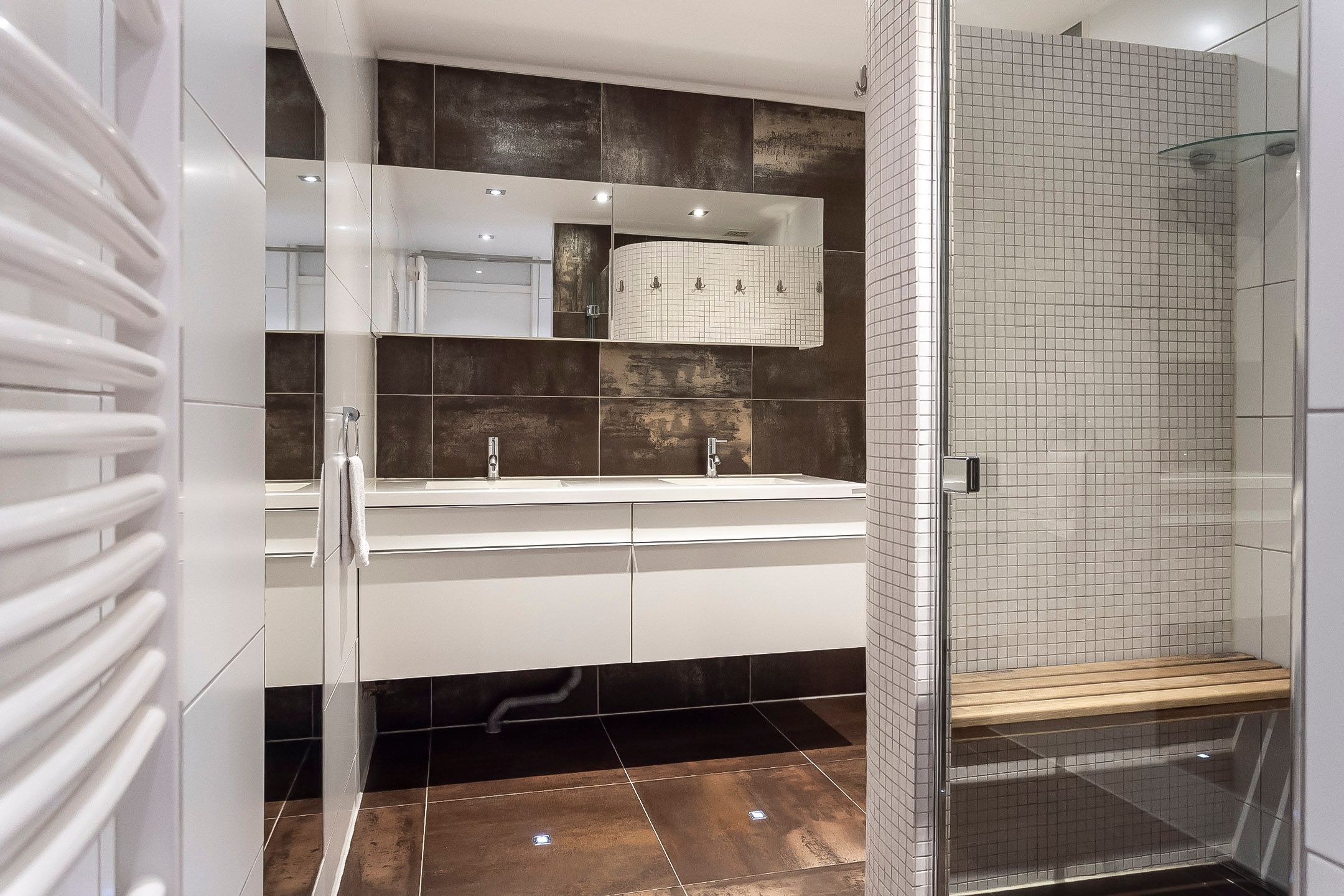 Foto 18 van Van Eesterenplein 287