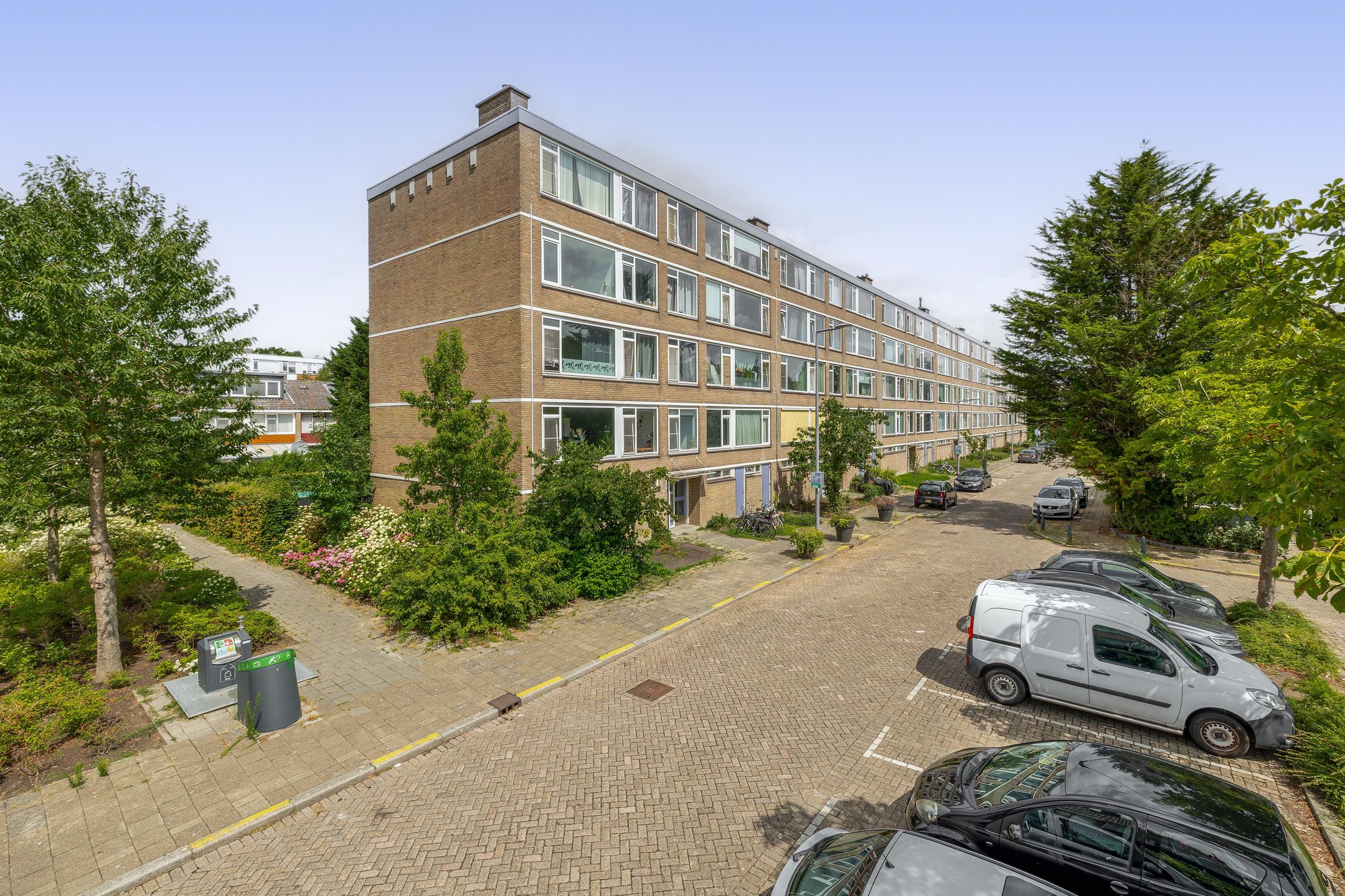 Photo 6 of Miltonstraat 105