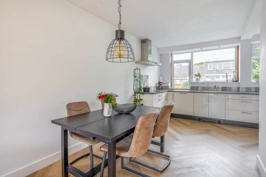 Photo 13 of Miltonstraat 105