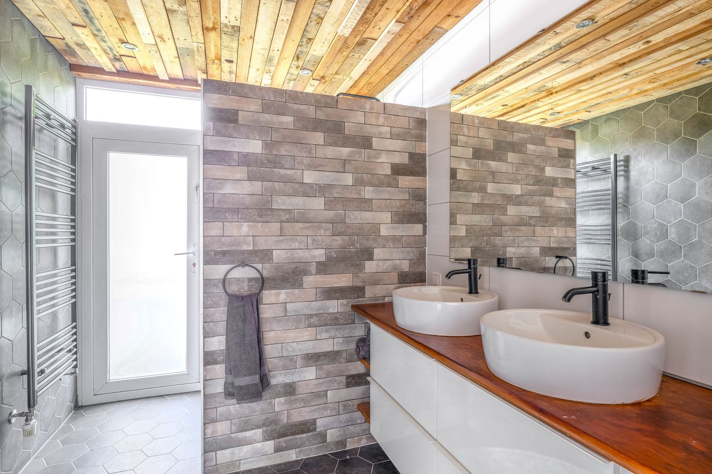 Photo 19 of Miltonstraat 105