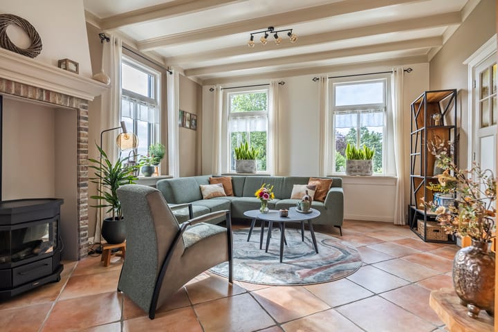 Photo 4 of Dorpsweg 102