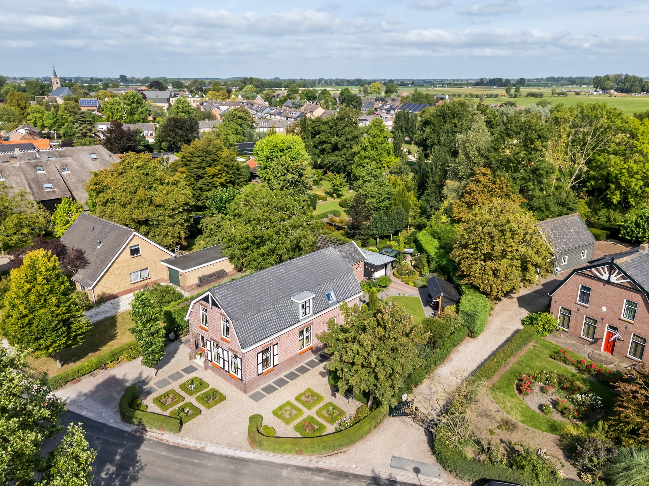 Foto 42 van Dorpsweg 102