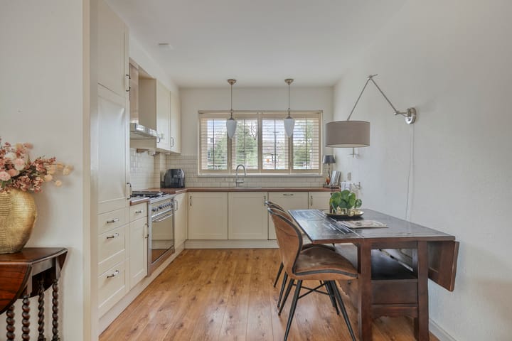 Foto 6 van Zebraspoor 647