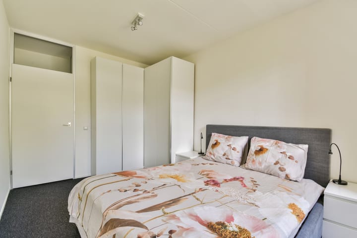 Foto 12 van Leerdamhof 340