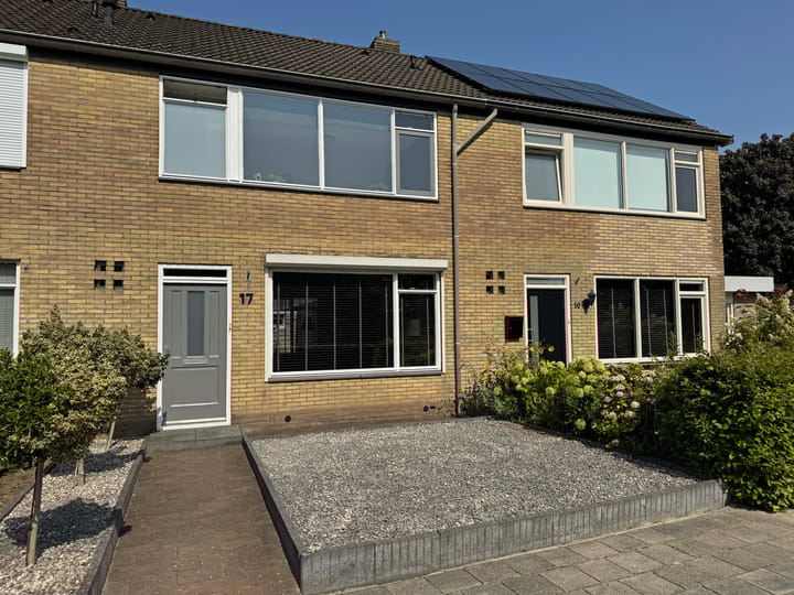 Foto 1 van E E G laan 17