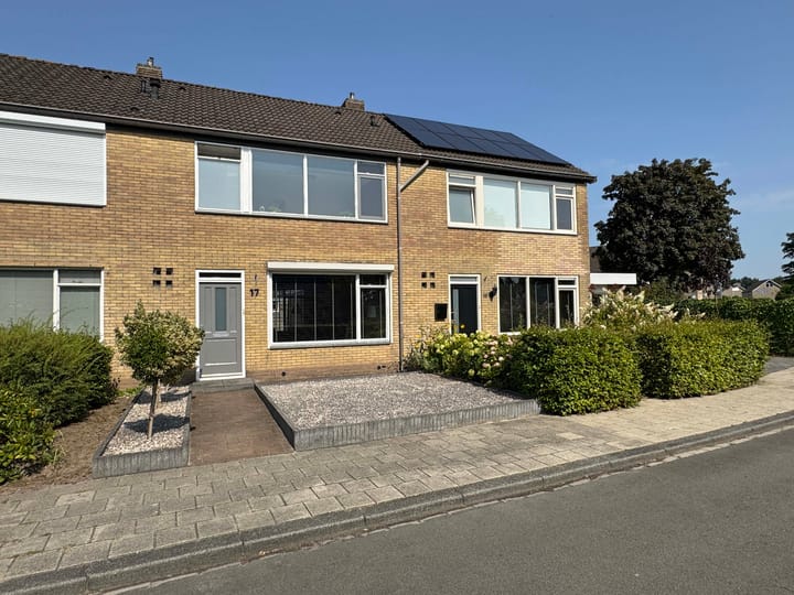 Foto 6 van E E G laan 17