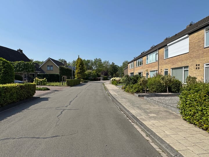 Foto 7 van E E G laan 17