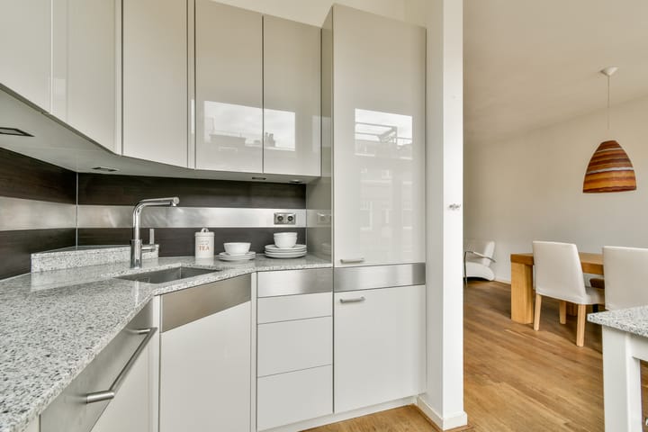 Foto 10 van Eerste Helmersstraat 52-3V