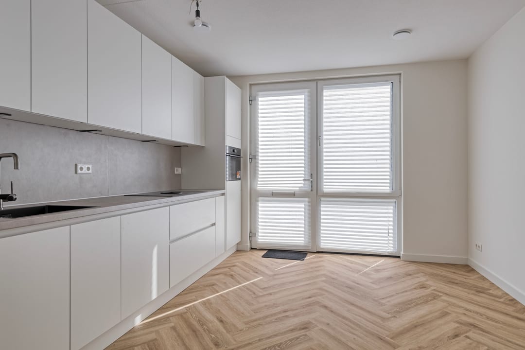 Foto 7 van Helen Suzmanhof 14