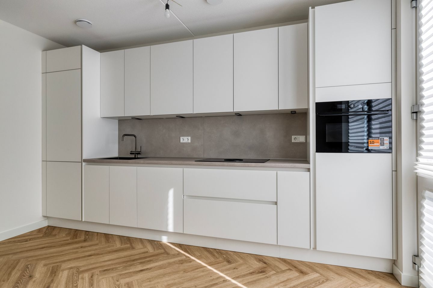 Foto 10 van Helen Suzmanhof 14