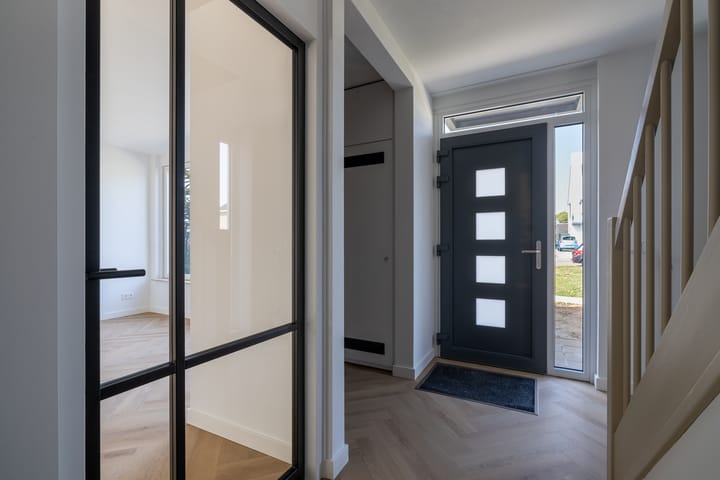 Photo 10 of Olmstraat 44