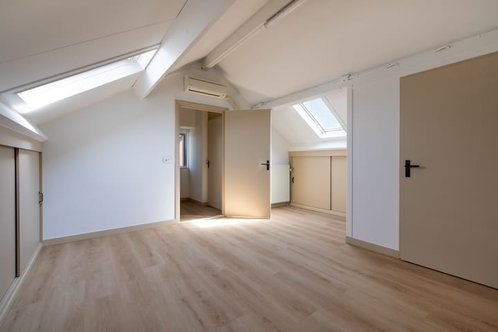 Photo 48 of Olmstraat 44