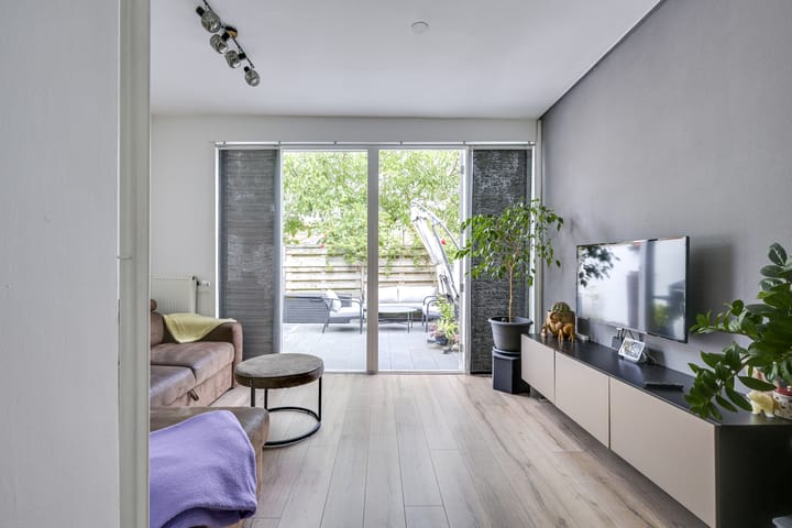 Foto 16 van Johannes Gerobulusstraat 4