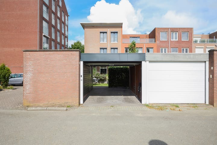 Photo 72 of Nabuccosingel 1