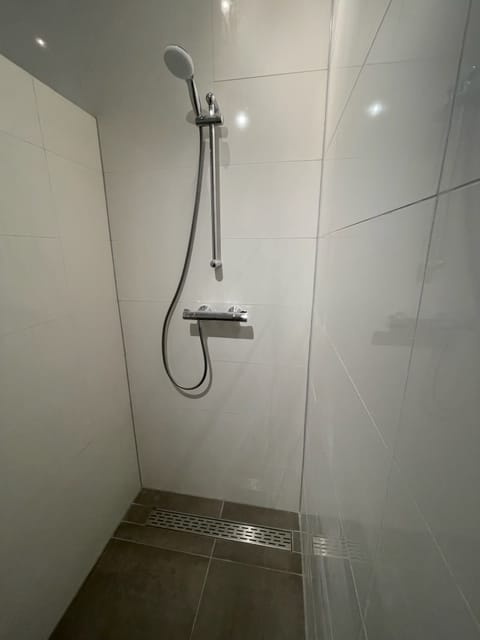 Photo 5 of Dorpsstraat 3-A