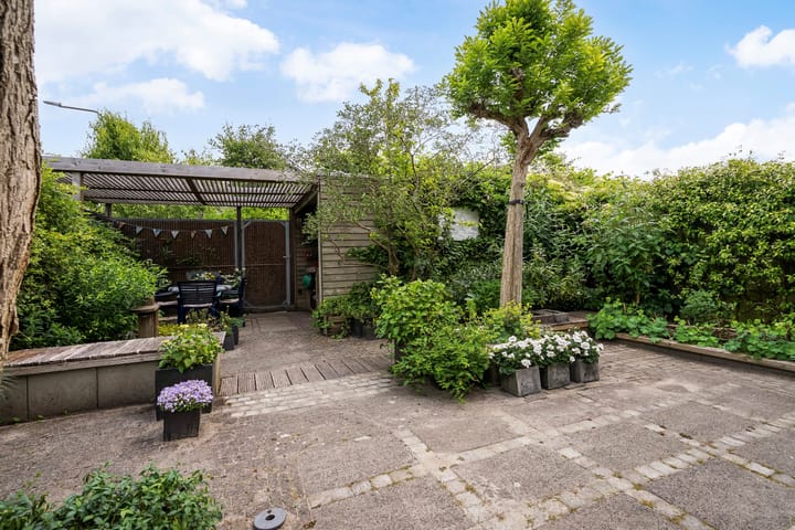 Foto 2 van Anne Vondelingplantsoen 1