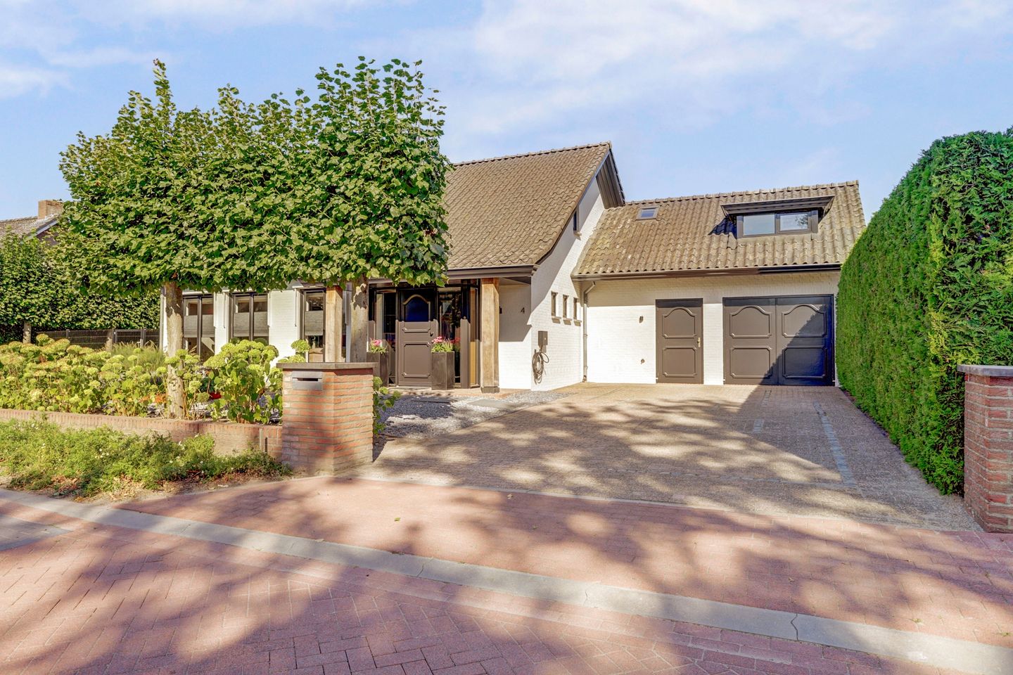 Foto 1 van Hazenstraat 4