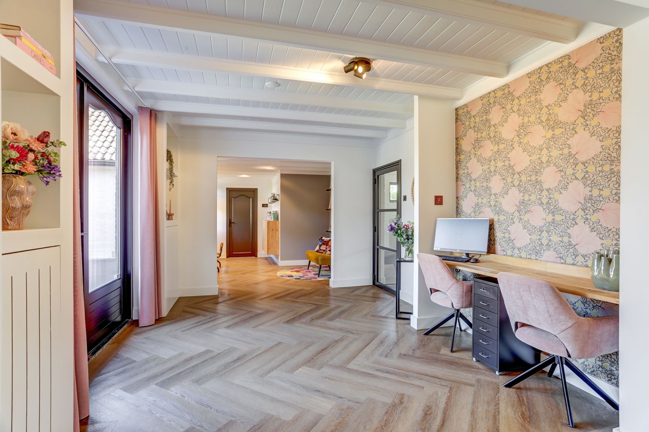 Photo 27 of Hazenstraat 4