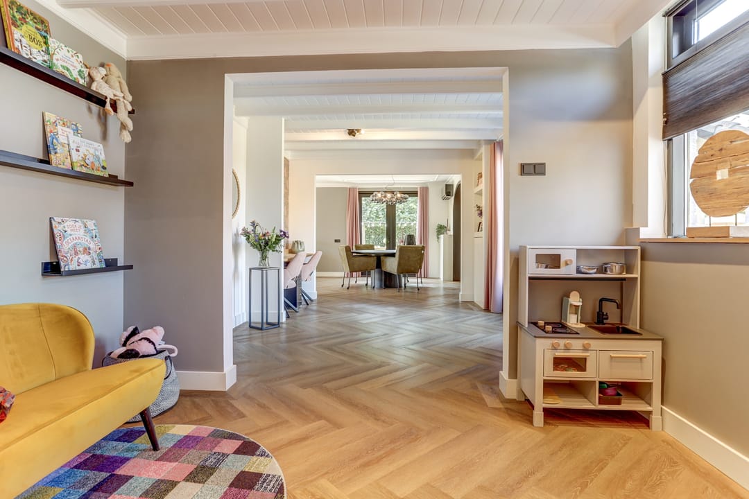 Photo 32 of Hazenstraat 4