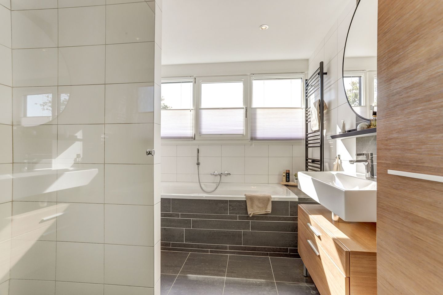 Photo 40 of Hazenstraat 4