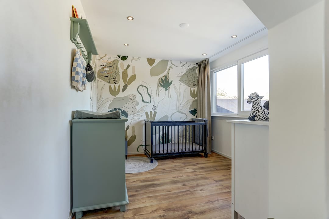 Photo 46 of Hazenstraat 4