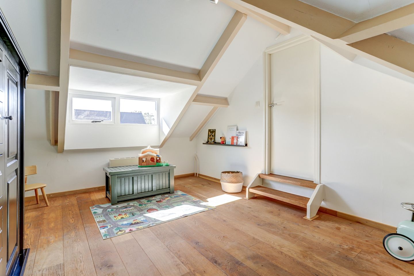 Photo 50 of Hazenstraat 4