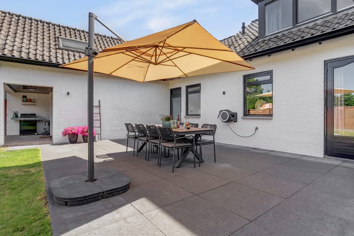 Foto 62 van Hazenstraat 4