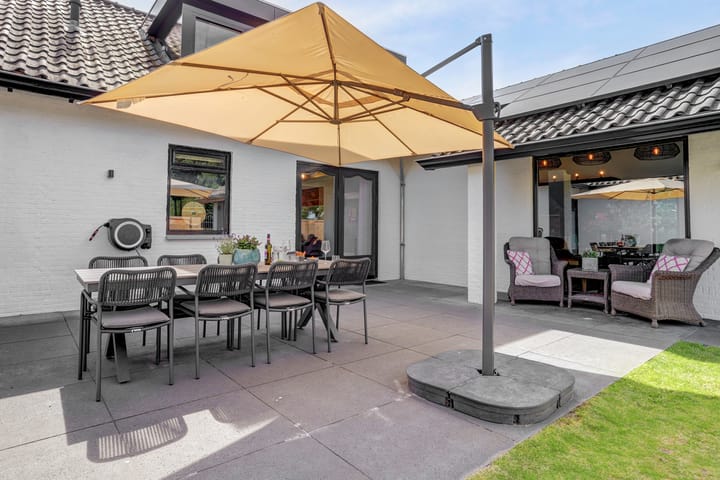 Foto 68 van Hazenstraat 4