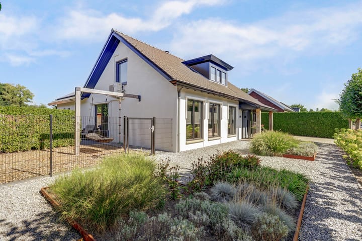 Foto 78 van Hazenstraat 4