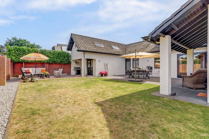 Foto 61 van Hazenstraat 4