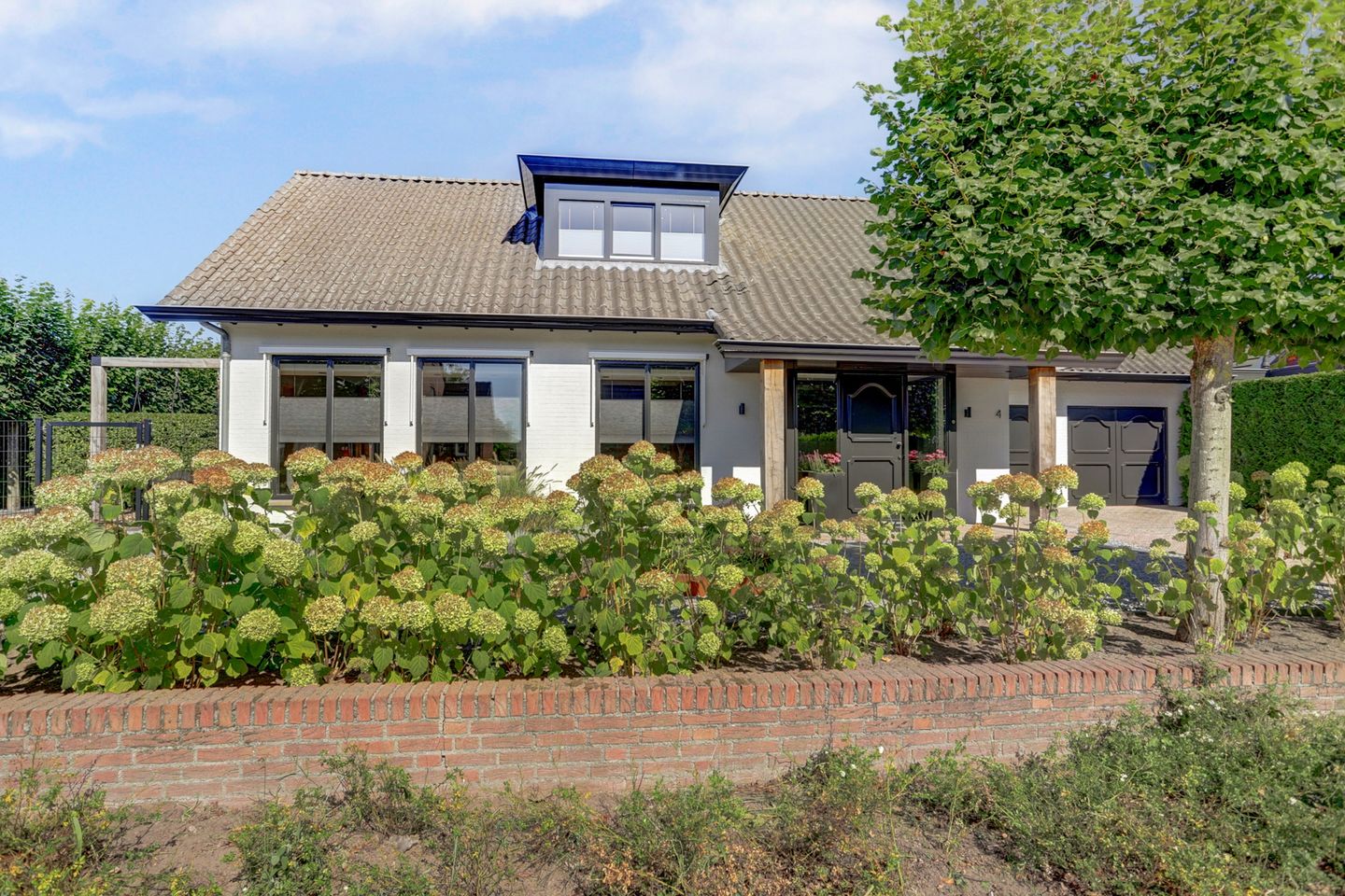 Photo 80 of Hazenstraat 4