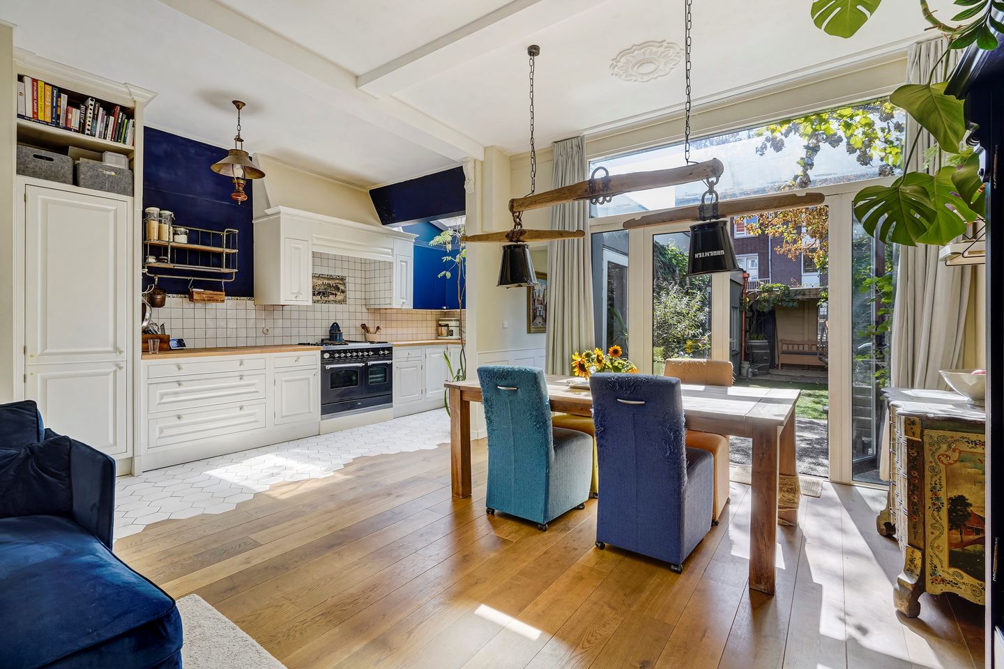 Foto 25 van Koningin Emmakade 72