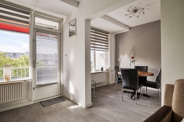 Photo 4 of Volendamlaan 899