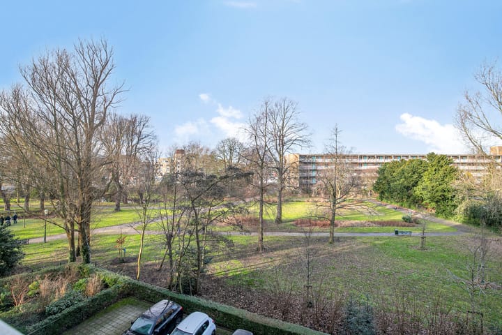 Photo 18 of Volendamlaan 899