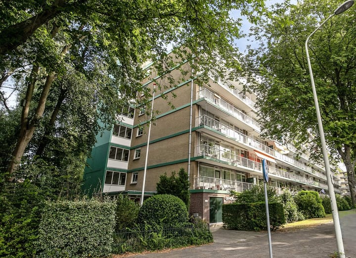 Photo 23 of Volendamlaan 899