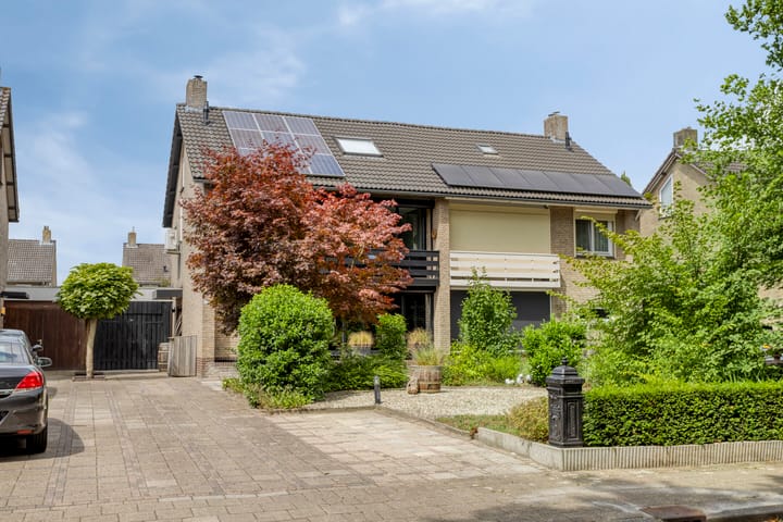 Foto 1 van Marsstraat 33