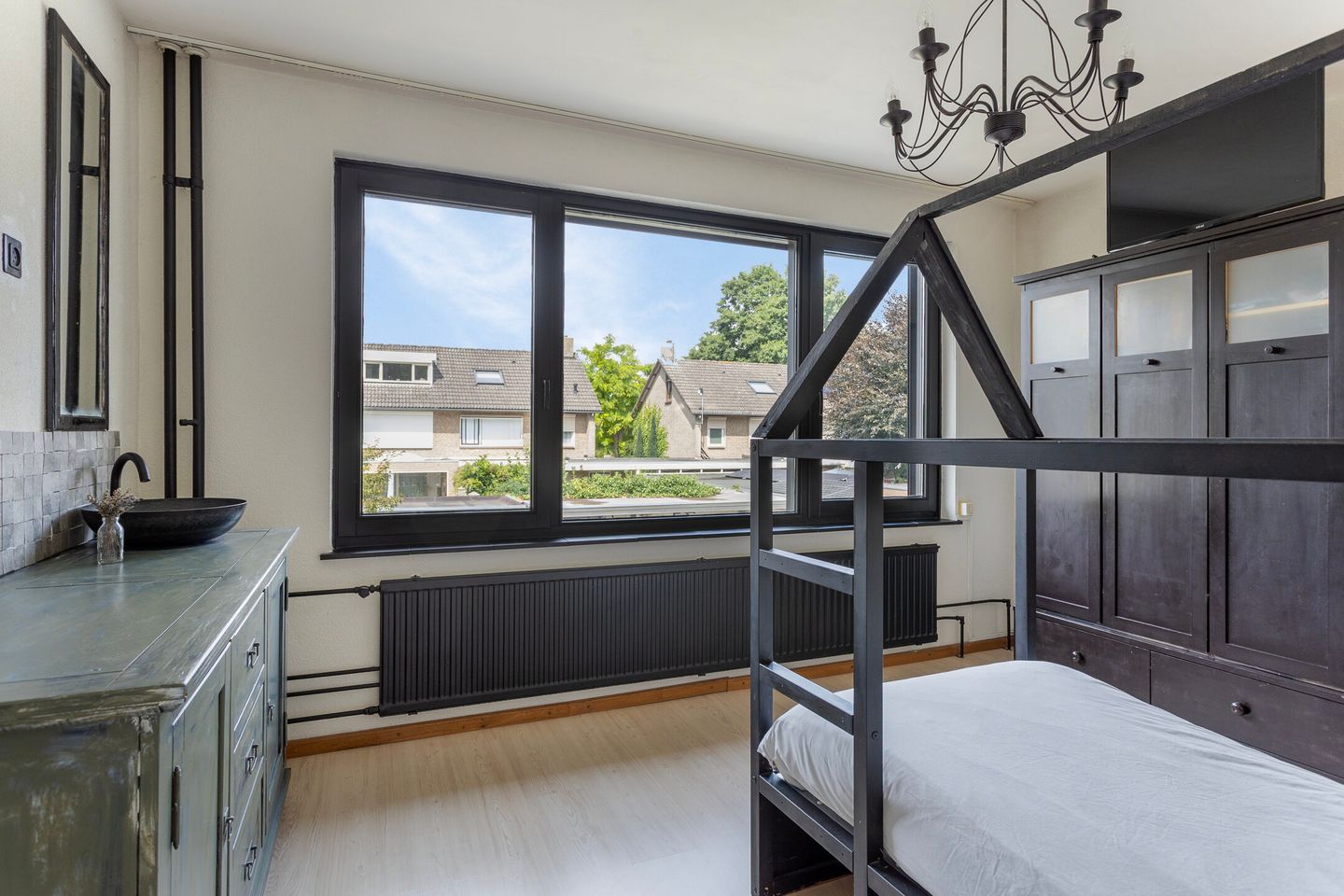 Photo 29 of Marsstraat 33