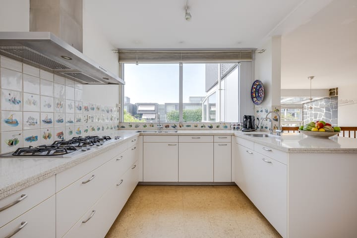 Foto 18 van Hofvliet 77