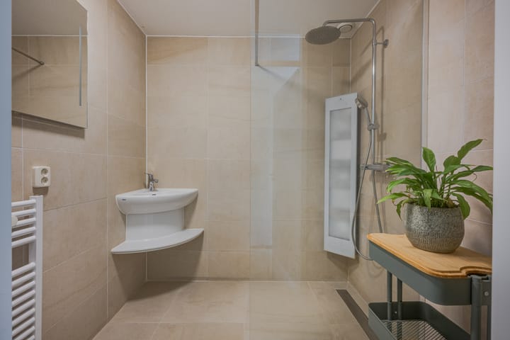 Foto 35 van Hofvliet 77