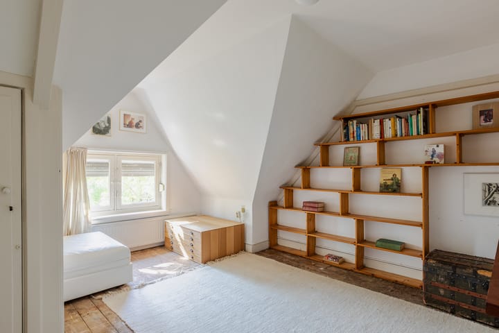 Foto 33 van Sperwerlaan 4-A