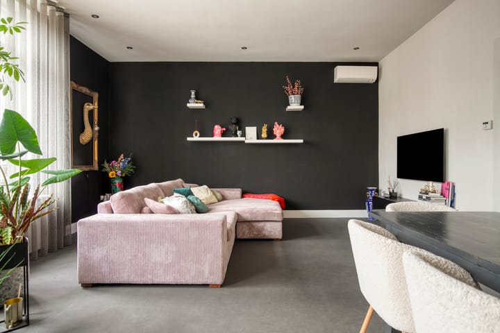 Photo 5 of Julianastraat 43