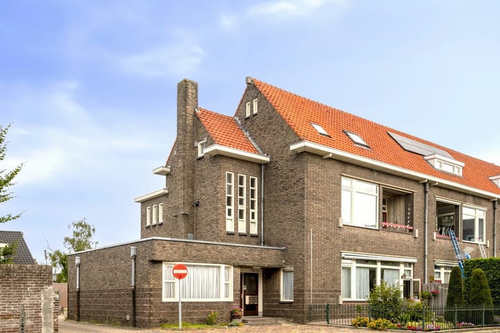 Foto 32 van Julianastraat 43